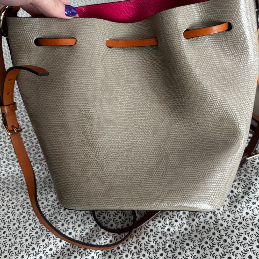 Dooney & Bourke Bucket bag in Elephant - Picture 5 of 5